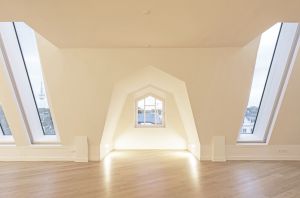 LAGE UND AUSSTATTUNG